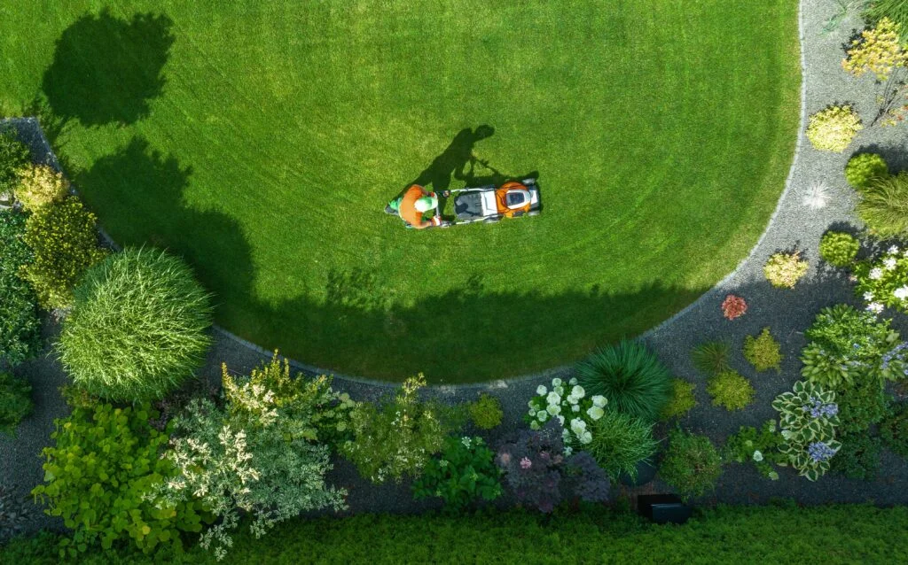 Landscaping and Outdoor Living Professionals in Haltom City, TX