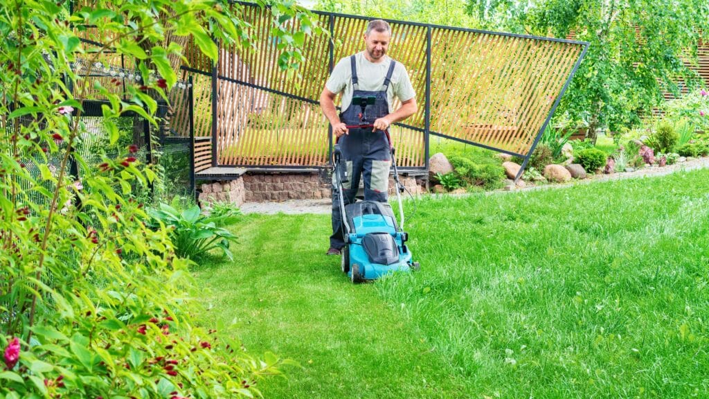 Expert Lawn Maintenance Services in Southlake, TX