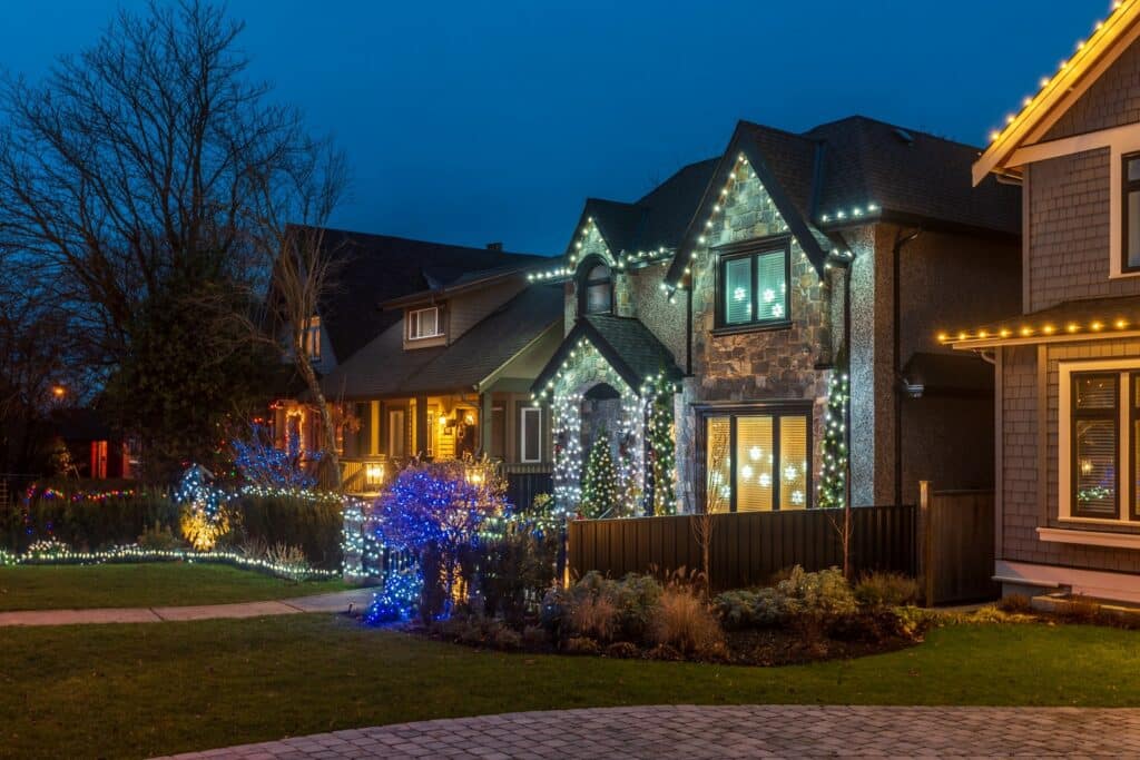 Professional Christmas Light Installation Services in Haltom City, TX